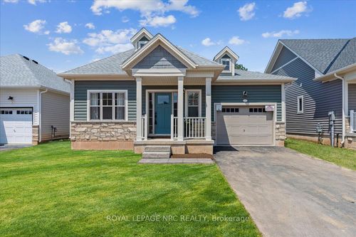88 Schooley Rd, Crystal Beach, ON, L0S1N0 | Card Image