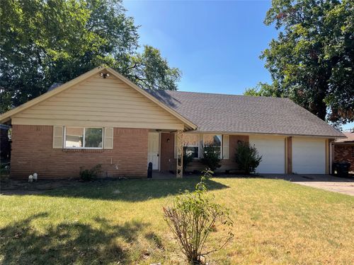 6912 Heritage Ln, Fort Worth, TX, 76134-3814 | Card Image