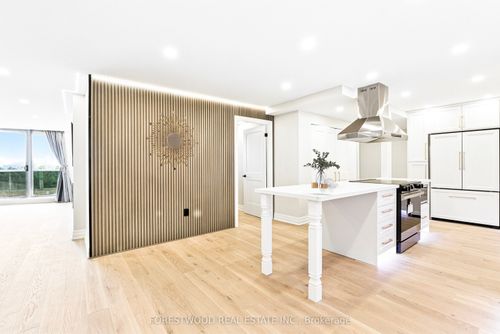 706-299 Mill Rd, Etobicoke, ON, M9C4V9 | Card Image