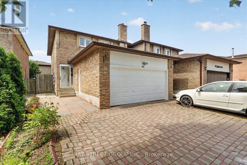 44 Maitland Avenue, Markham (Milliken Mills West), ON, L3R4M7 | Card Image