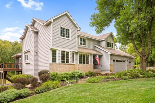 12370 Ravine Cir N, Stillwater, MN, 55082-9214 | Card Image