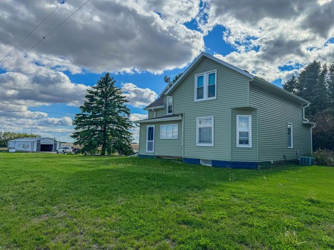 24861 Juniper Rd, House other with 3 bedrooms, 1 bathrooms and null parking in West Union IA | Image 16