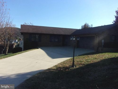 1545 Funderburg St, Keyser, WV, 26726-2056 | Card Image