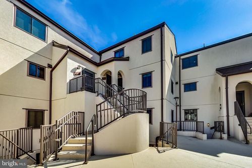 24-8923 Battery Pl, BETHESDA, MD, 20814-2639 | Card Image