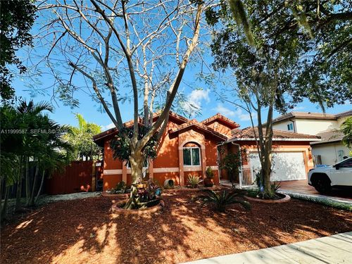 14531 Sw 160th Ct, Miami, FL, 33196-6401 | Card Image