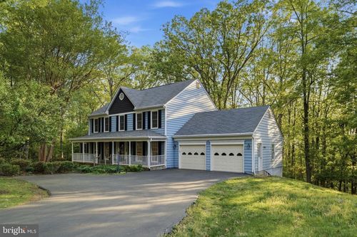 7200 Baldwin Ridge Rd, Warrenton, VA, 20187-4514 | Card Image