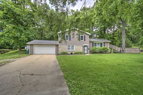 2339 S Rainwater Dr, Decatur, IL, 62521-4890 | Card Image