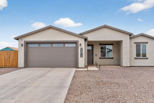 10195 W Catalina Dr, Arizona City, AZ, 85123-5840 | Card Image