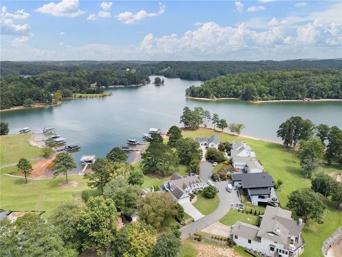 61 View Point Dr, Dawsonville, GA, 30534-7237 | Card Image