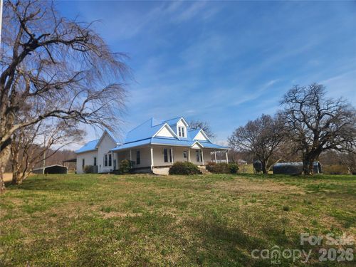 363 Center Church Rd, Hiddenite, NC, 28636-9143 | Card Image