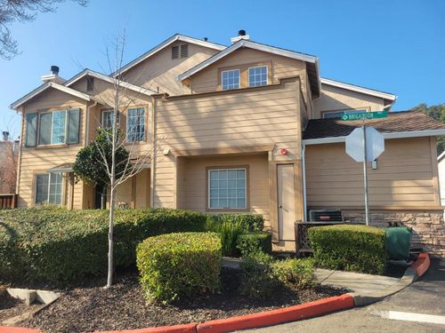 10711 Wallace Ln, Dublin, CA, 94568-5536 | Card Image