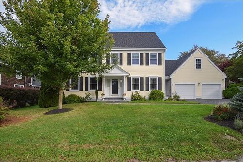 4 Key Ct, Newport, RI, 02840-4218 | Card Image