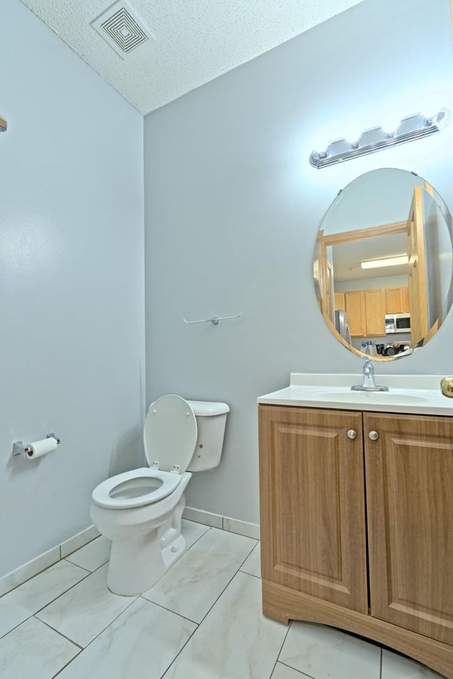 main level bathroom.jpg | Image 10