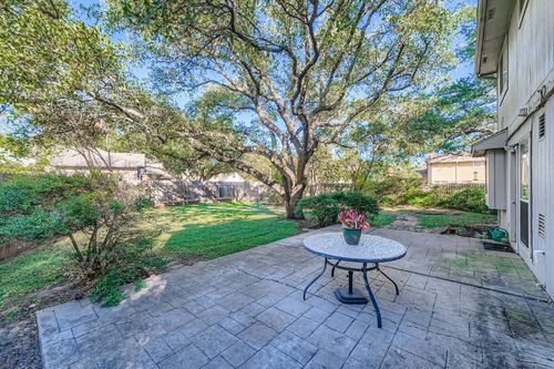 2812 Little Elm Trl, Cedar Park, TX, 78613-5250 | Card Image