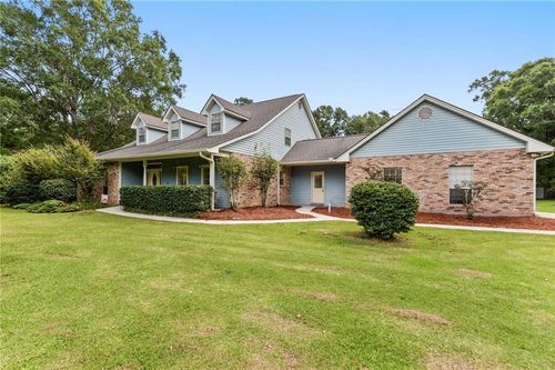39 Woodridge Ln, Picayune, MS, 39466-8834 | Card Image