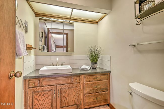 55 Grove Hill Rd, House other with 3 bedrooms, 4 bathrooms and null parking in Kingsport TN | Image 44