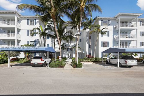 s-915 Bay Colony Dr S, Juno Beach, FL, 33408-2187 | Card Image