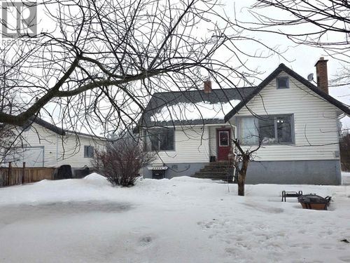 2835 Burrard Ave, Vanderhoof, BC, V0J3A1 | Card Image