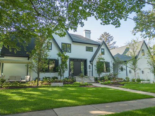 235 Cook Ave, Libertyville, IL, 60048-1805 | Card Image