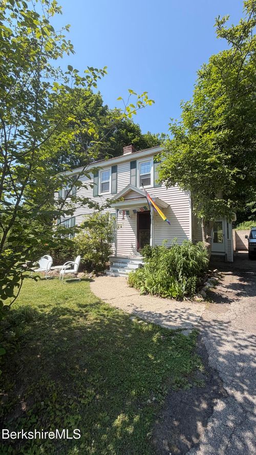 47 Beacon St, North Adams, MA, 01247 | Card Image