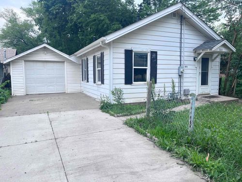 3011 Saner Ave, ROCKFORD, IL, 61109-2028 | Card Image