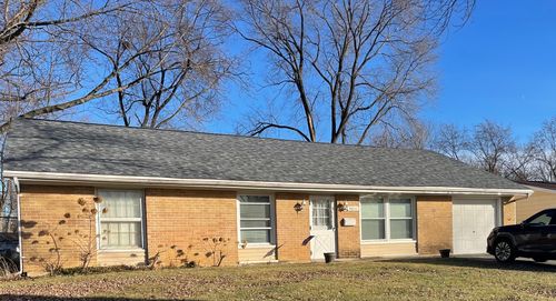 7855 Kensington Ln, Hanover Park, IL, 60133-2628 | Card Image