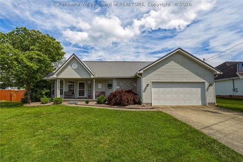 126 Woodbend Cv, Winfield, WV, 25213-9353 | Card Image
