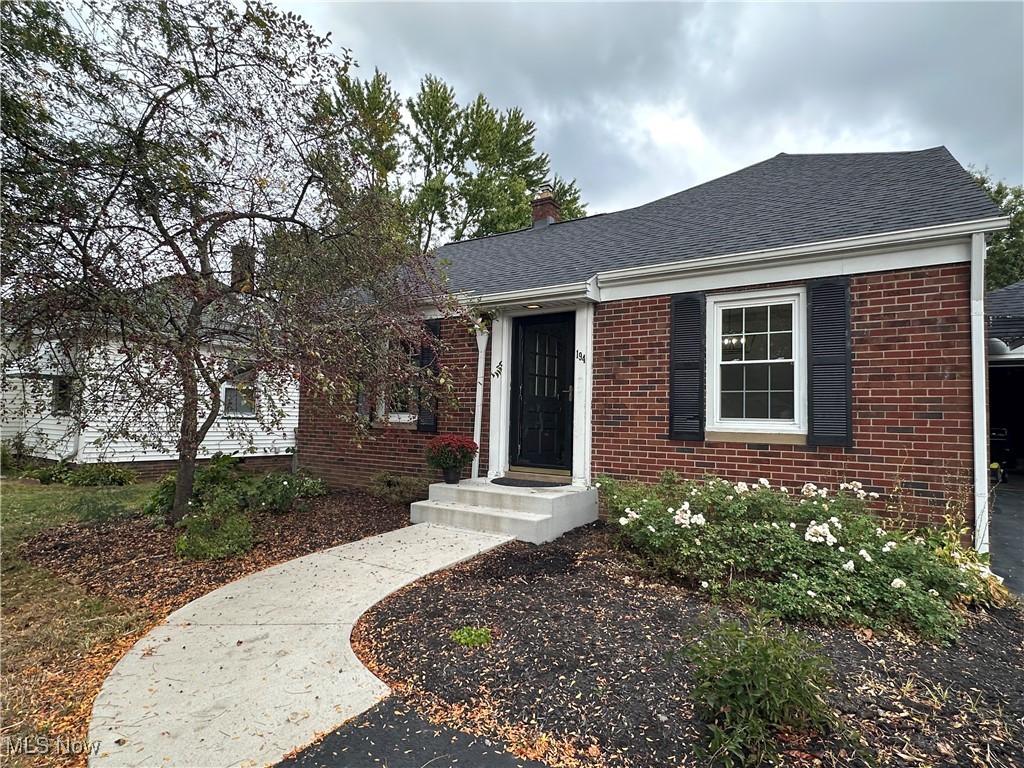 Crescentview Dr, Massillon, OH 44646