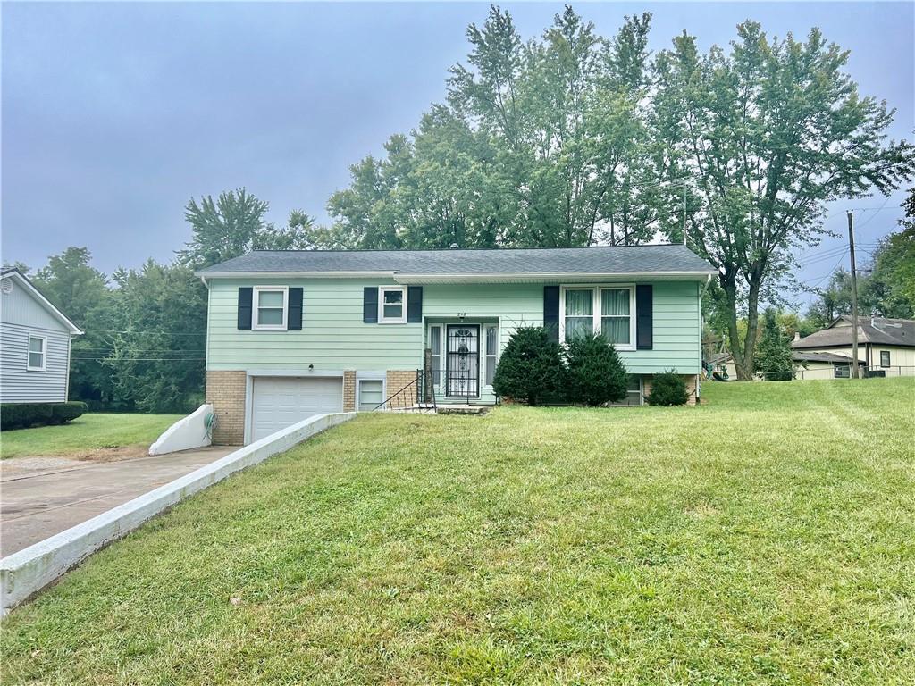 Sanderson Dr, Richmond, MO 64085