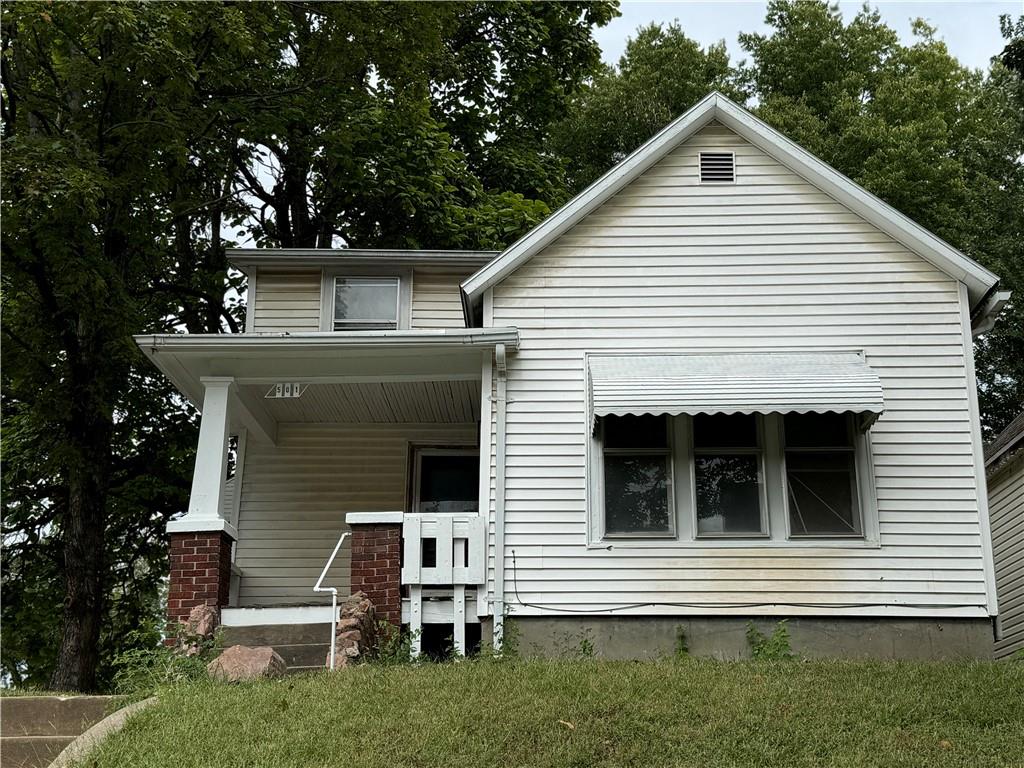 Highland Ave, Saint Joseph, MO 64505