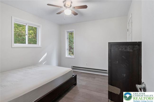 6471 Decker Rd, House other with 3 bedrooms, 2 bathrooms and null parking in Bushkill PA | Image 23