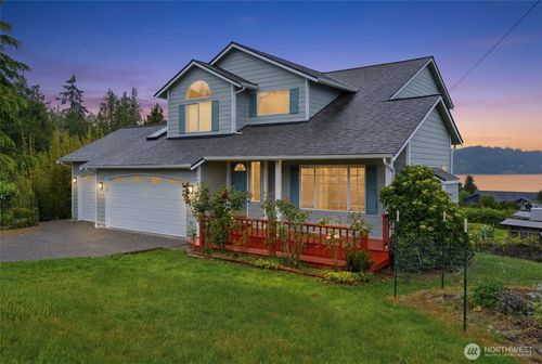 11956 Ne Jefferson Point Rd, Kingston, WA, 98346-9219 | Card Image