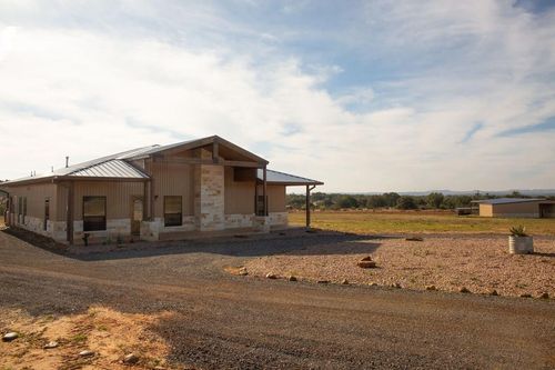 4252 Cypress Mill Rd, Johnson City, TX, 78636-2103 | Card Image