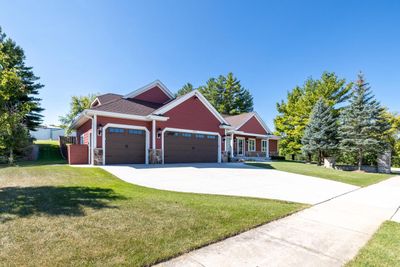 3219 Drumlin Drive, House other with 3 bedrooms, 3 bathrooms and null parking in HARTFORD WI | Image 3