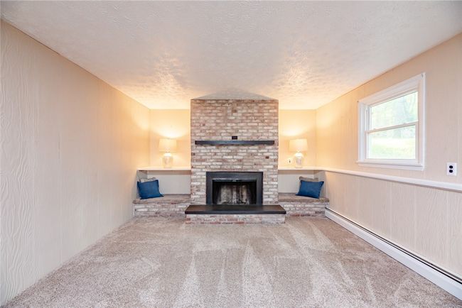 lower level family room | Image 16