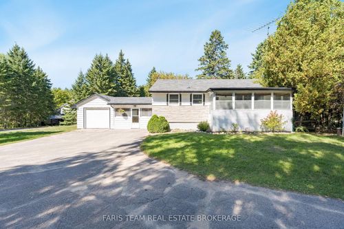 2570 Sunnidale Rd, Utopia, ON, L0M1T0 | Card Image