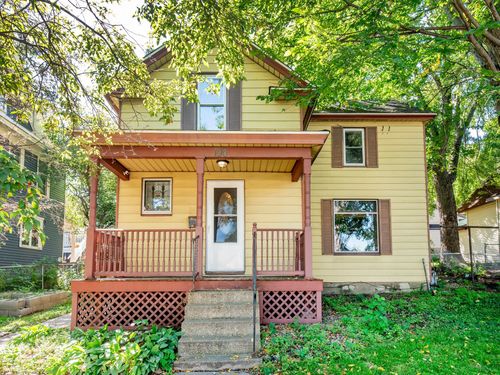 196 Baker St E, Saint Paul, MN, 55107-3001 | Card Image