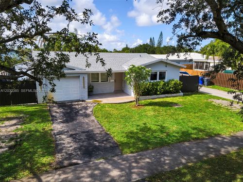4621 Johnson St, Hollywood, FL, 33021-5313 | Card Image