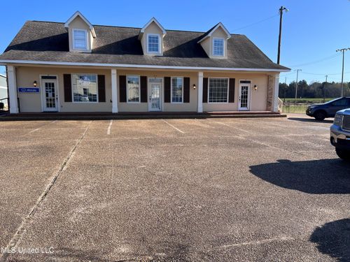 211 Woodgate Dr S, Brandon, MS, 39042-2757 | Card Image