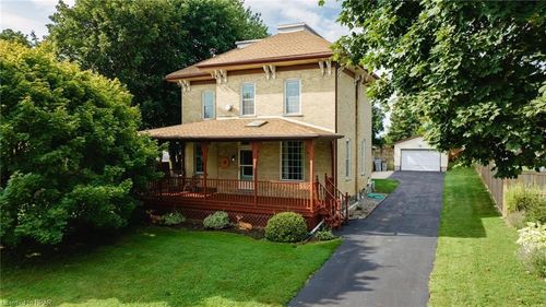 335 King'S Rd, Londesborough, ON, N0M2H0 | Card Image