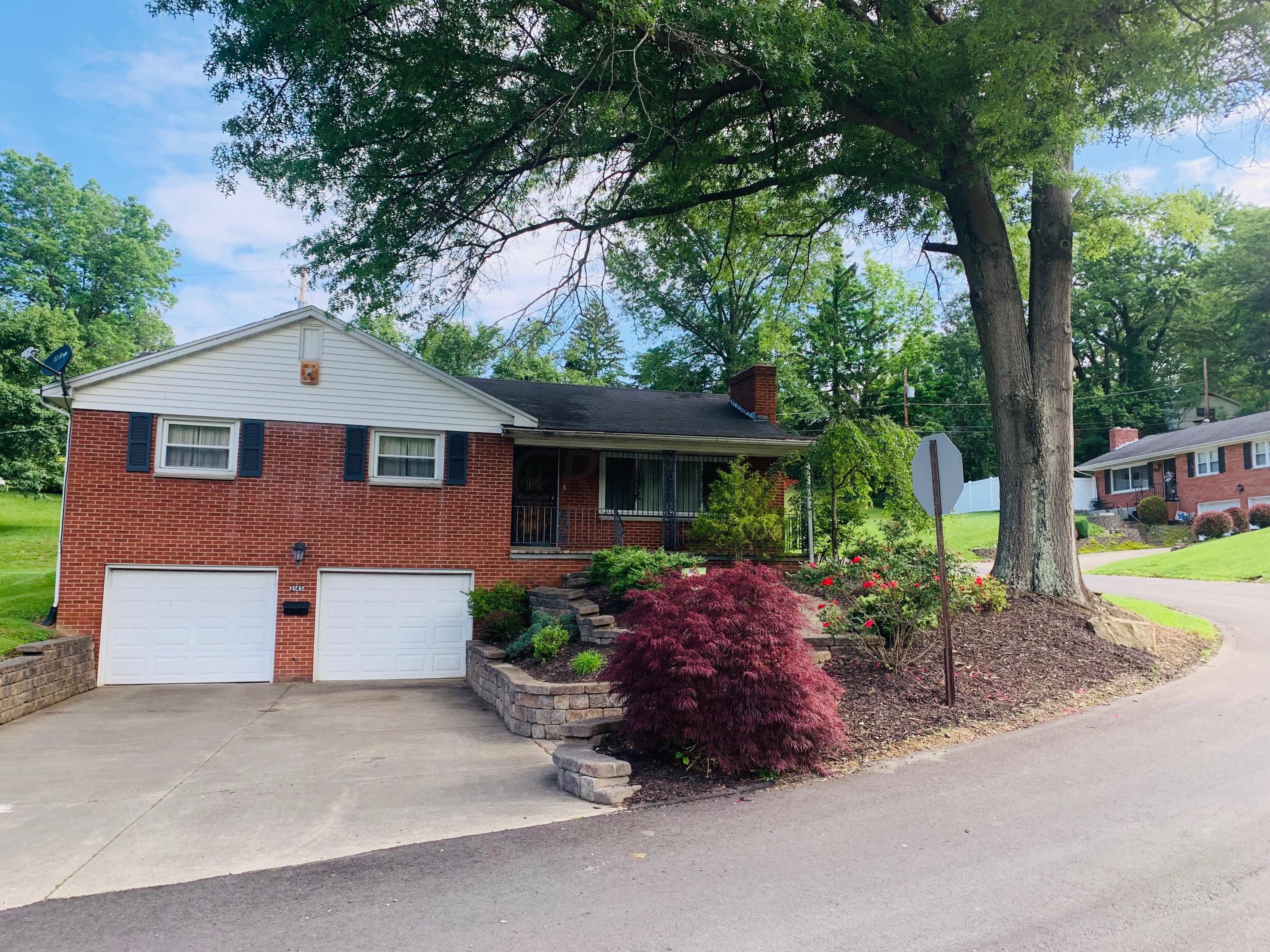 2145 27th Street, Sold in Portsmouth Zoocasa