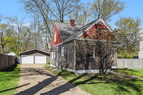 1731 Baker Dr, Kalamazoo, MI, 49048-1276 | Card Image
