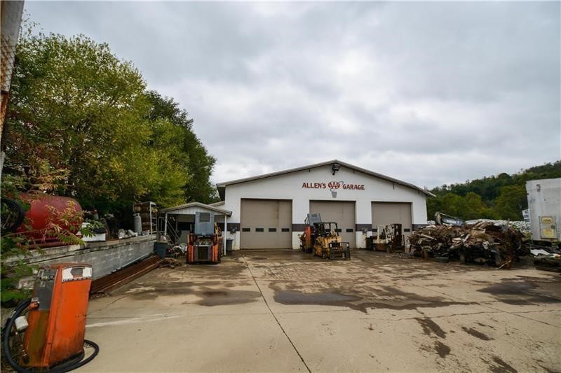 145 Bellview Rd, Connellsville, PA 15425