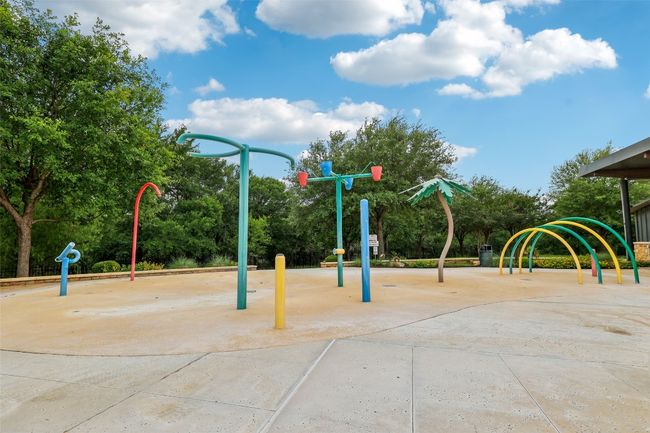 Community Amenities | Image 36