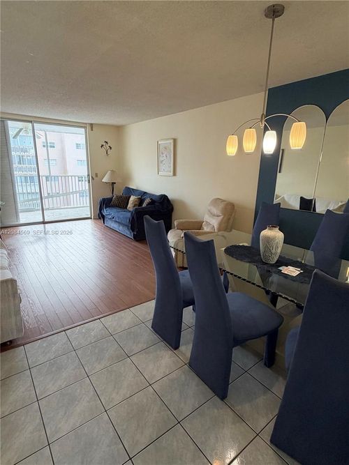 505-319 Ne 14th Ave, Hallandale Beach, FL, 33009-7452 | Card Image