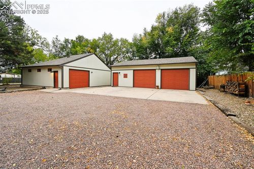 30 Shangra La Dr, Colorado Springs, CO, 80907-5157 | Card Image