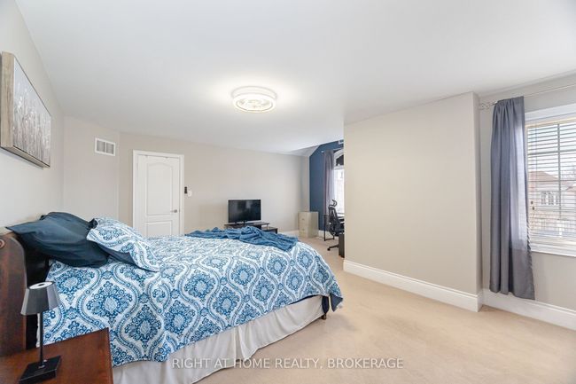 105 Royal Dr West, House other with 6 bedrooms, 5 bathrooms and 4 parking in Brampton ON | Image 25