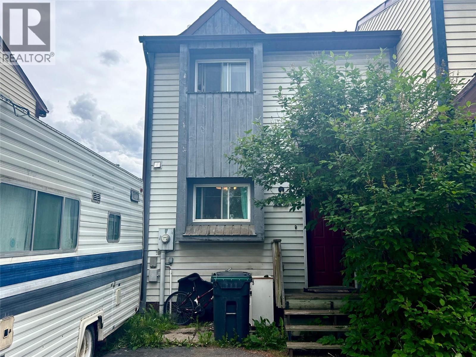 Residential in Tumbler Ridge