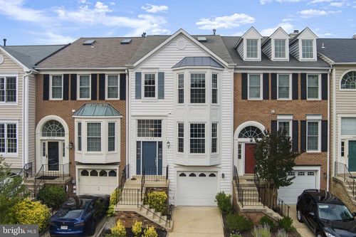 7005 Bentley Mill Pl, ALEXANDRIA, VA, 22315-4755 | Card Image