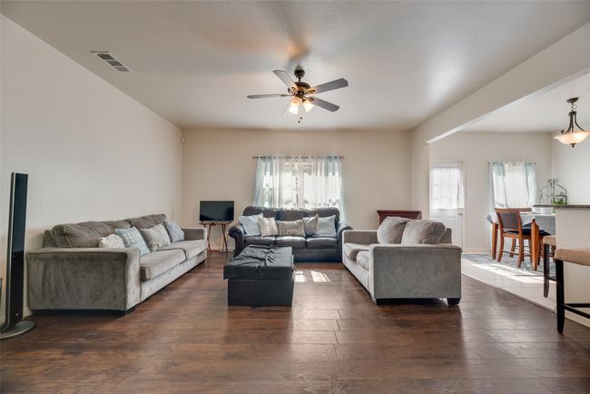 1106 Primrose Dr, House other with 4 bedrooms, 3 bathrooms and null parking in Sanger TX | Image 6